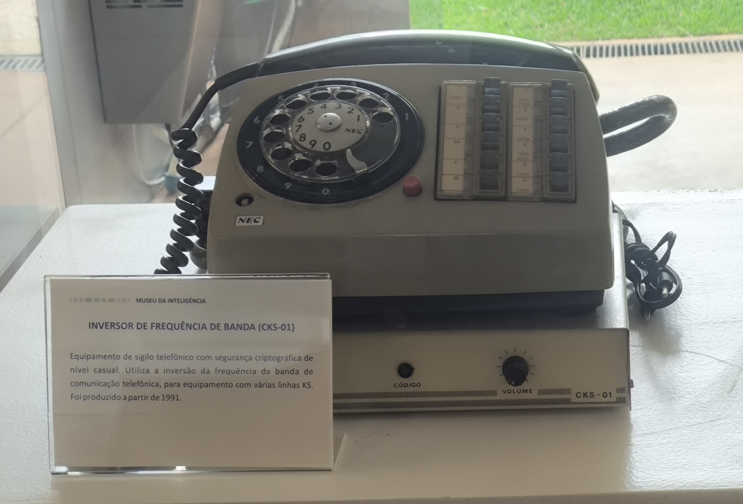 Equipamento de sigilo telefônico CKS-01